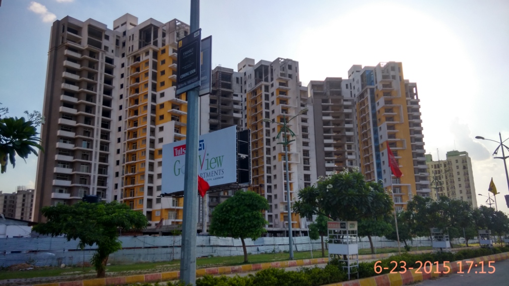 TulsianiGolf View Apartments